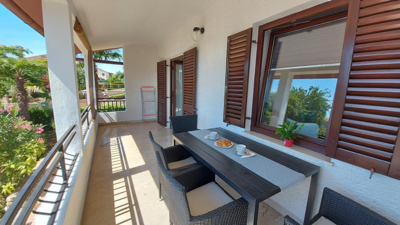 Apartments Nina, Pinta & Santa Maria Nova Vas  Dış mekan fotoğraf