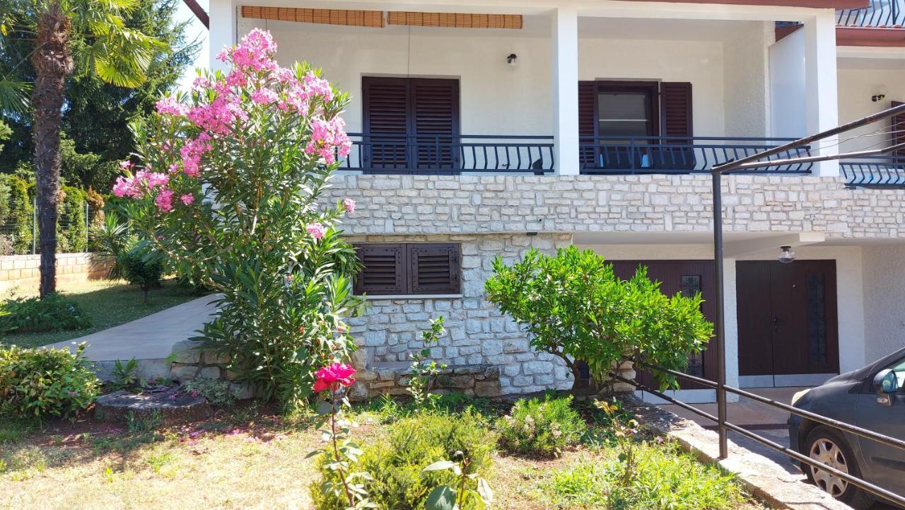Apartments Nina, Pinta & Santa Maria Nova Vas  Dış mekan fotoğraf